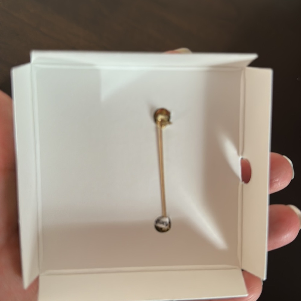 À brooch - Picture 4 of 4